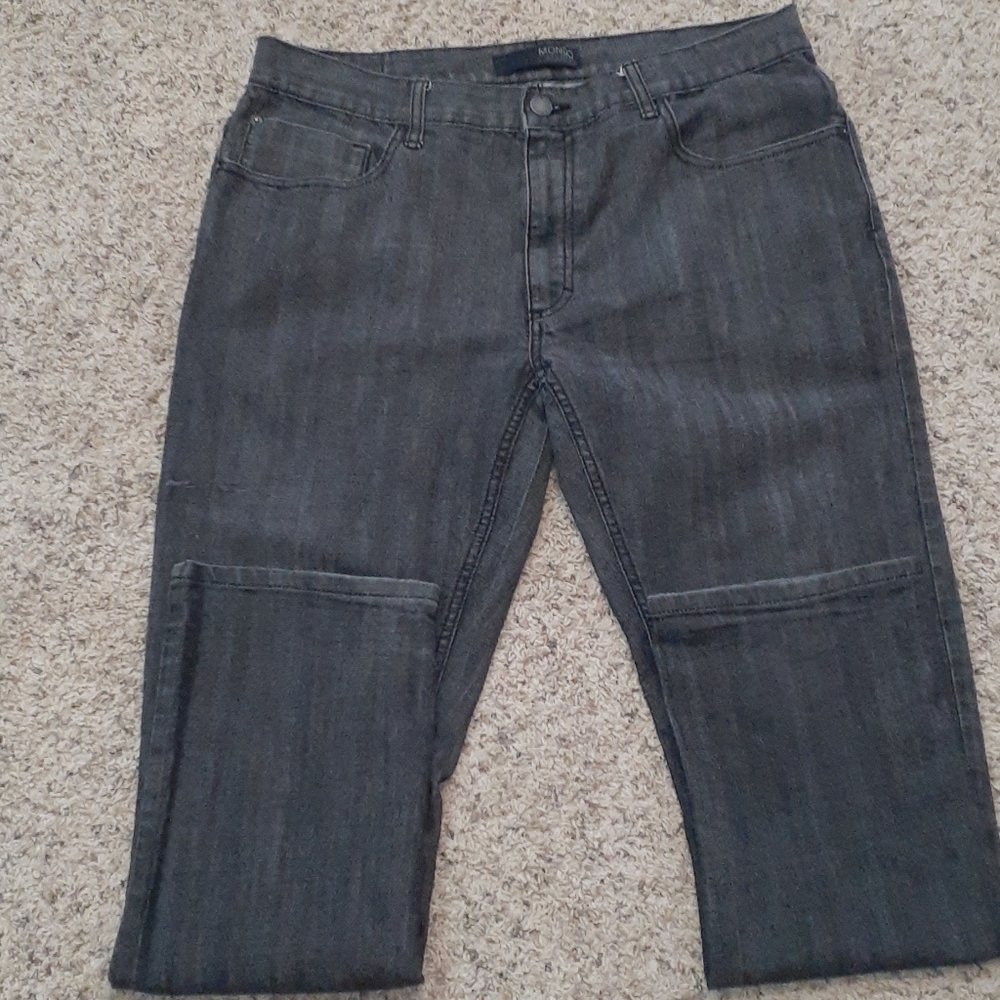 Mondo Dimarco Jeans